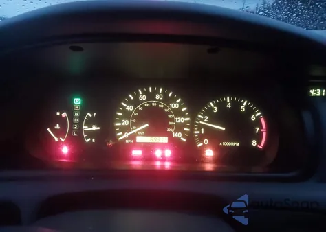 2001 Toyota Camry Le from USA, damaged, VIN 4T1BG22K61U102665